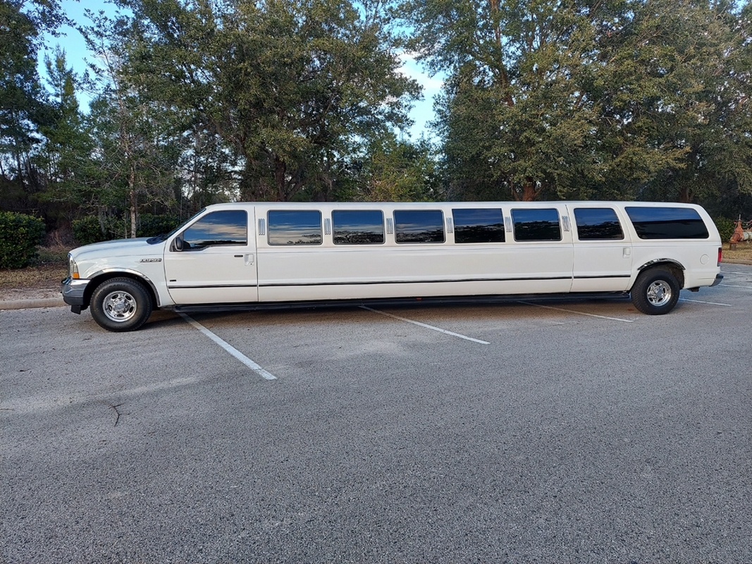 Deland Limousine Service